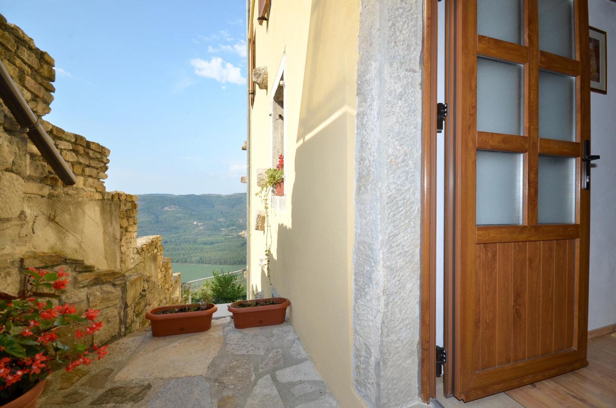 Bella Vista Apartments Motovun Habitación foto